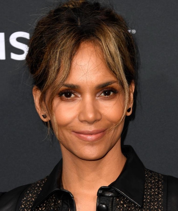 ترفندهای زیبایی عجیبی که سلبریتی های زن هالیوود به کار می برند