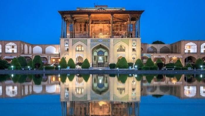کاخ های تاریخی اصفهان