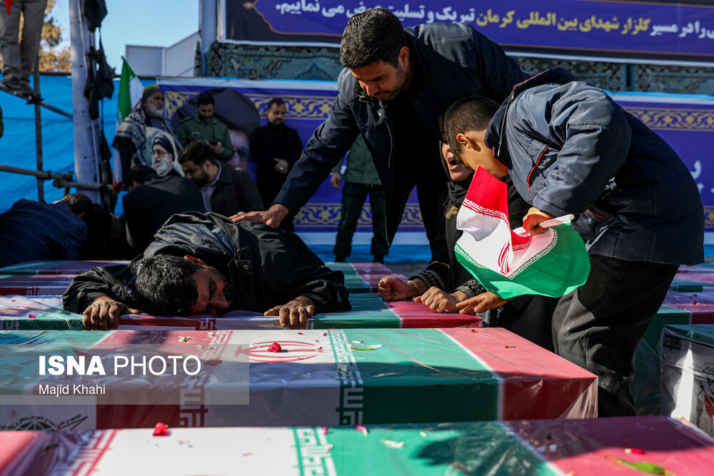 مراسم تشییع پیکر شهدای انفجار تروریستی کرمان