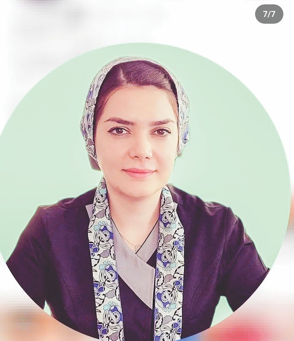 دکتر فرزانه اکبری 