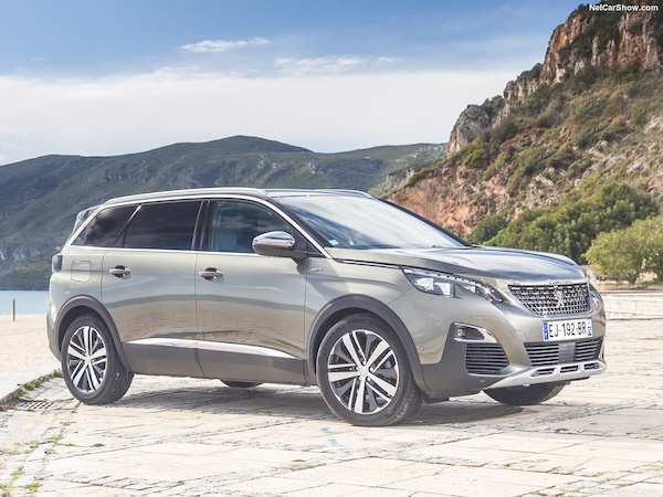 Peugeot 5008 (2)