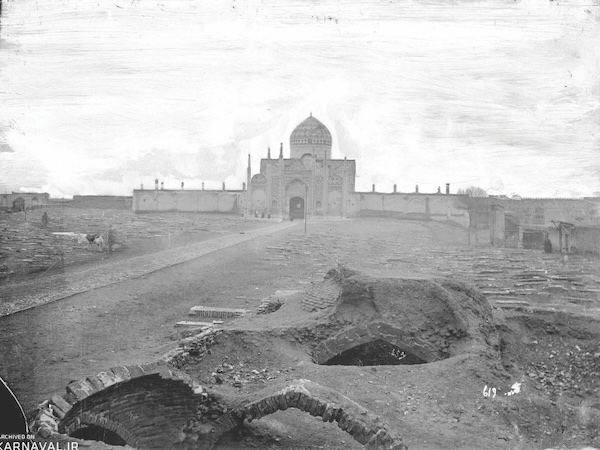 قاب تاریخ ۴