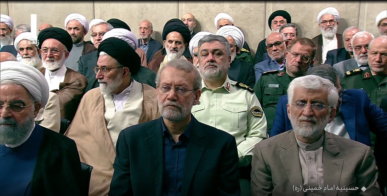 عکسی از زاکانی در کنار سیدحسن خمینی /کاندیدای پوششی کنار جلیلی نشست /حواشی مراسم تنفیذ حکم ریاست جمهوری پزشکیان