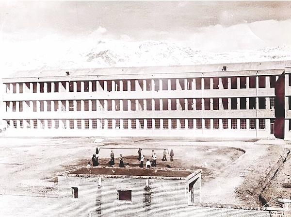 قاب تاریخ ۲