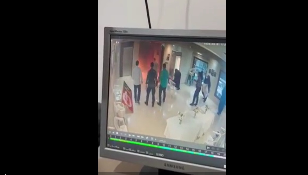 پرتاب شی آتش‌زا به ستاد انتخاباتی جلیلی