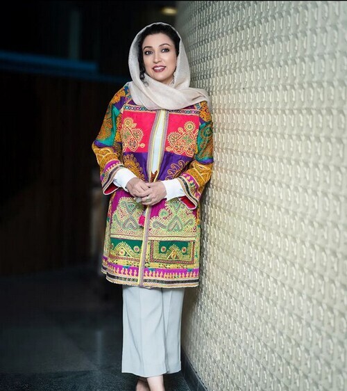 نگار عابدی