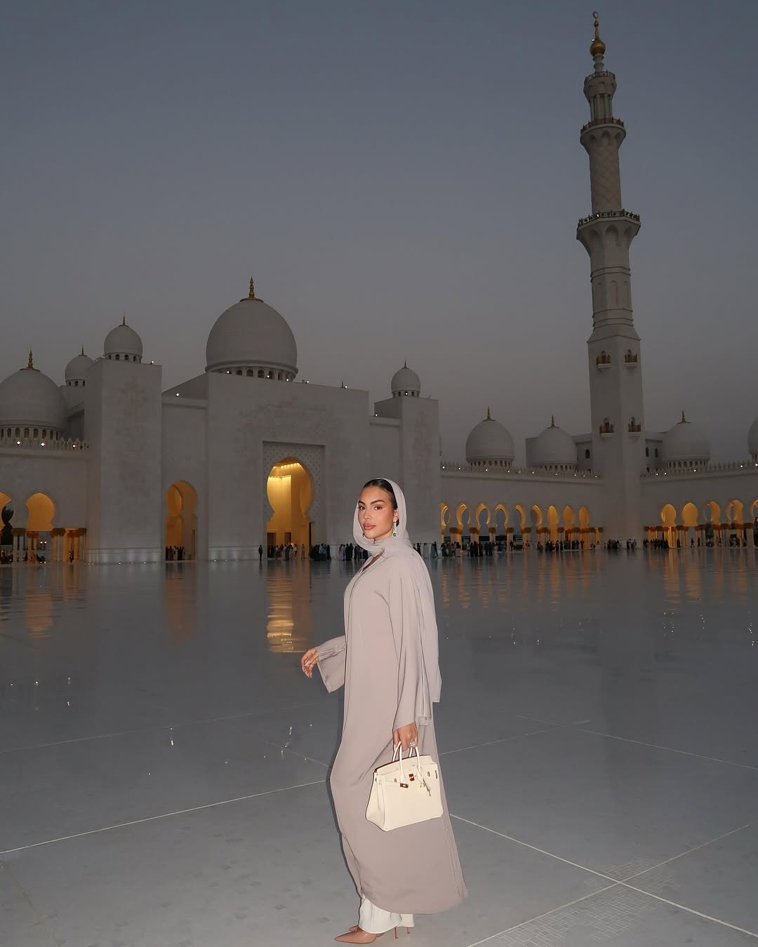 جورجینا (2)