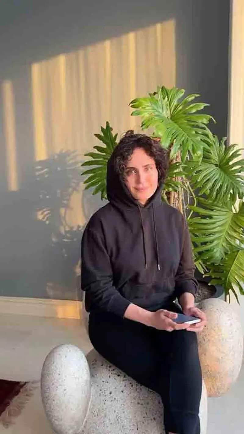خانه مجردی بازیگر فیلم سینمایی بی بدن