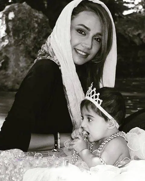 شبنم قلی خانی و دخترش شانا