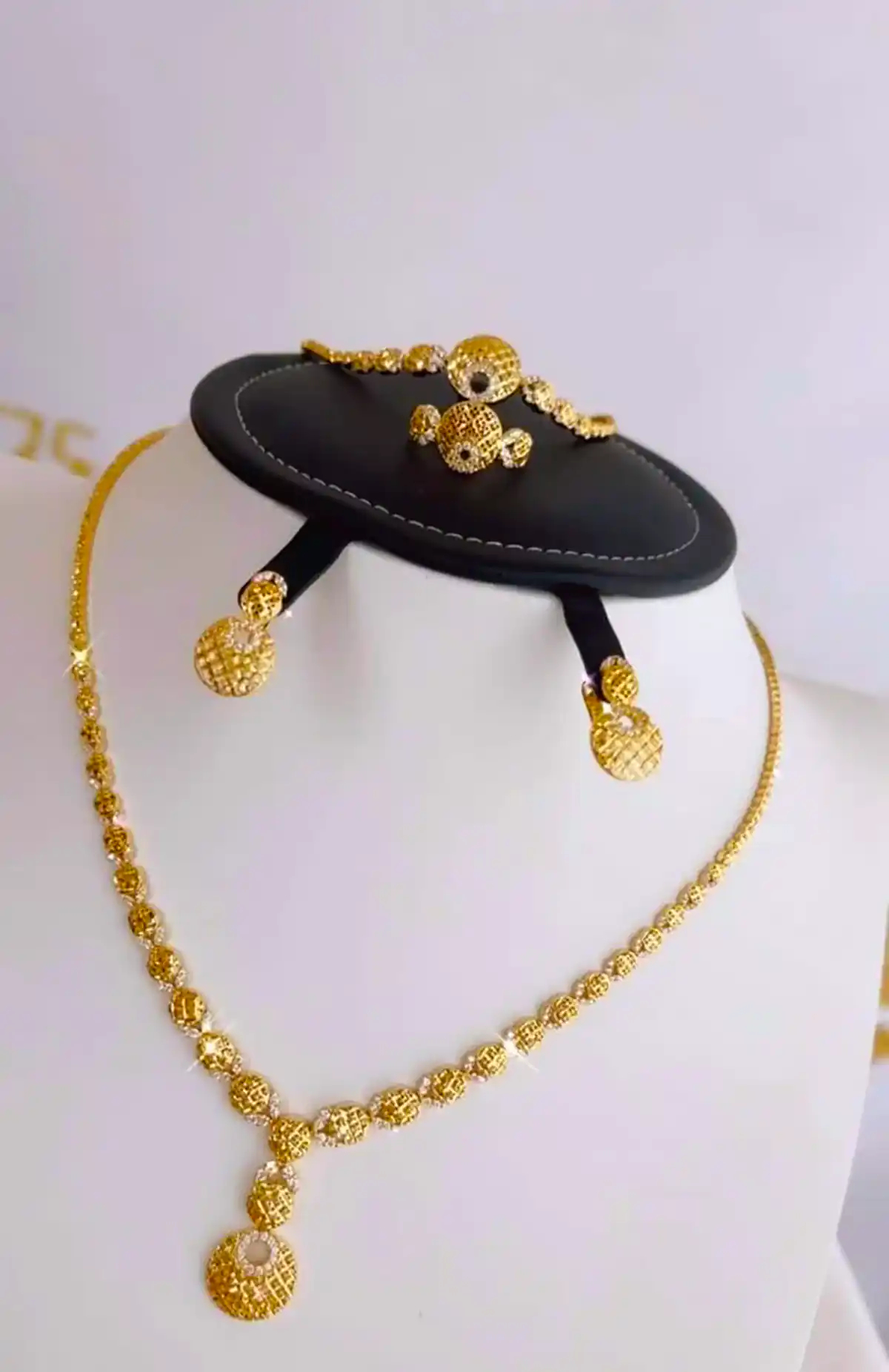سرویس طلا ترند عروس