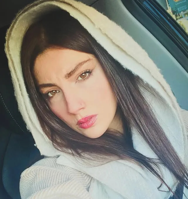 تصویر محیا دهقانی