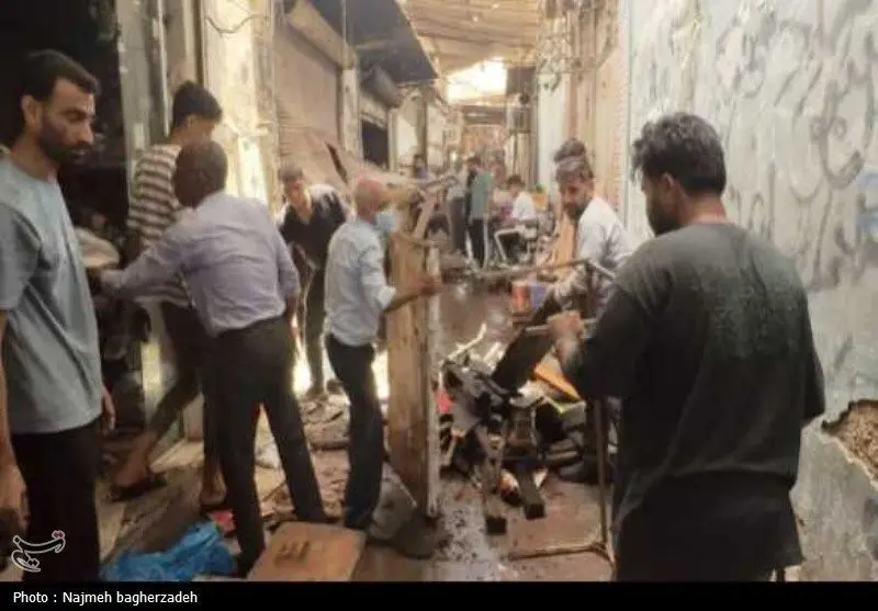 بازار قدیمی بندرعباس در آتش سوخت + عکس