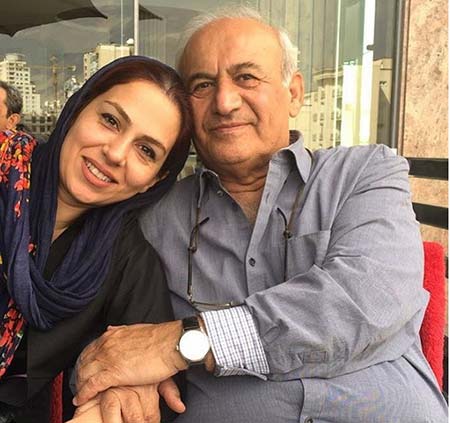 تینا پاکروان,بیوگرافی تینا پاکروان,عکس پدر تینا پاکروان