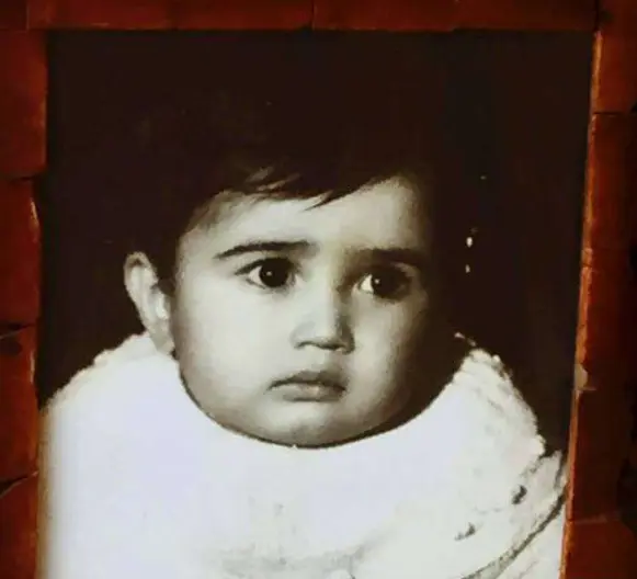 لادن مستوفی