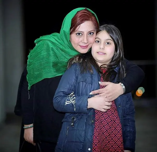 زهرا داوودنژاد