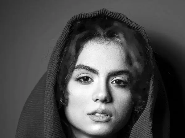 سارا حاتمی