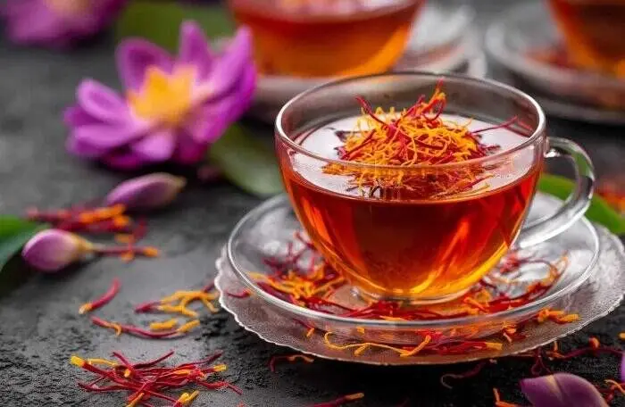افزودنی‌های مفید به چای؛ عطر سلامتی در هر فنجان