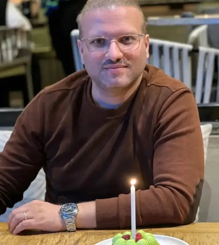 عمار آقایی