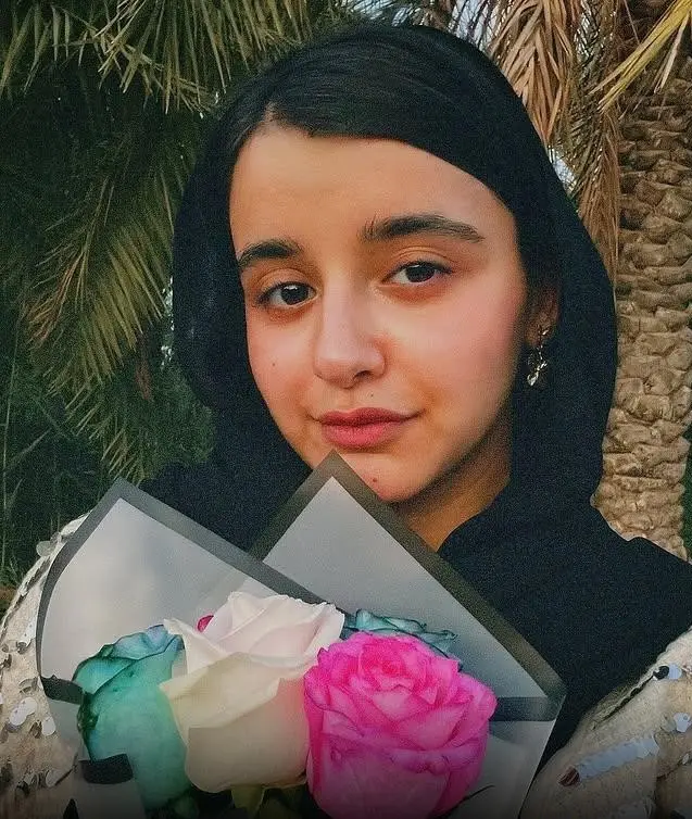 sara oghabi_6