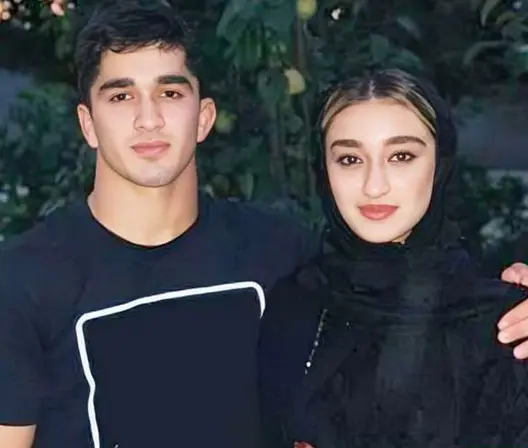  زهرا یزدانی