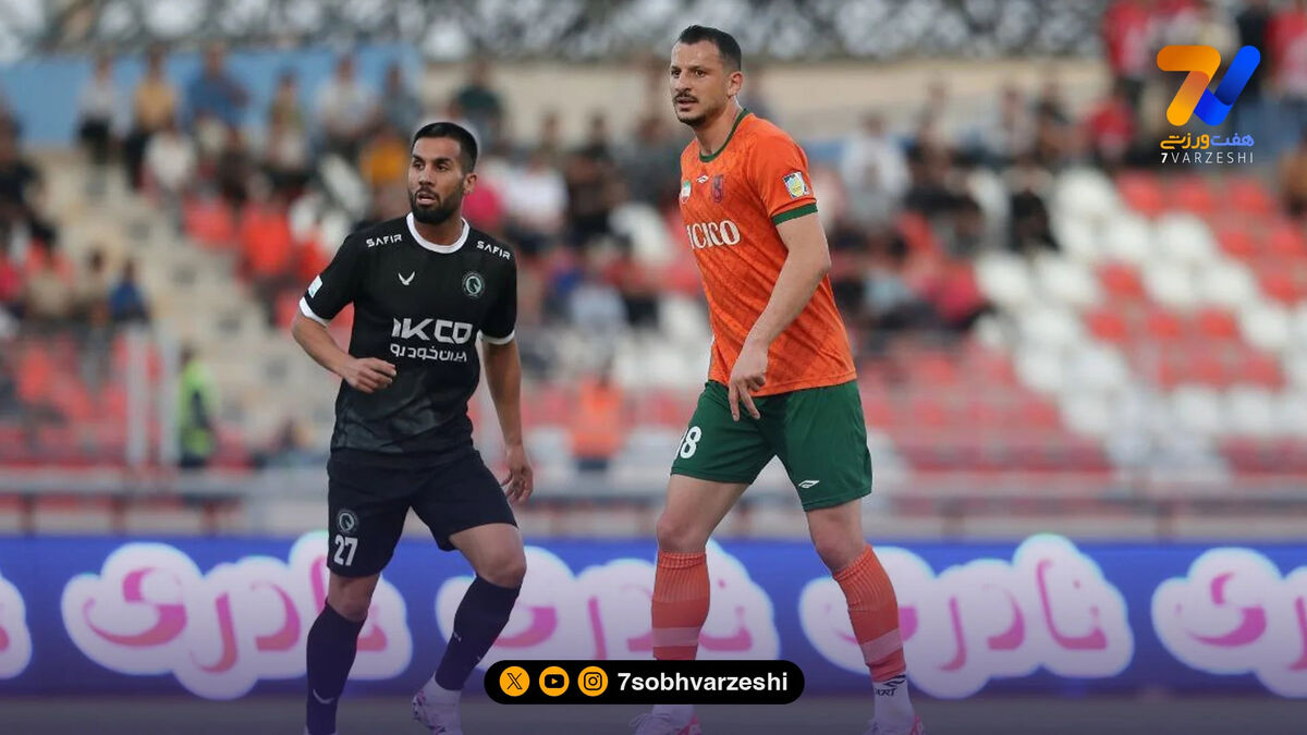 یک بازی لیگ برتر ایران با تماشاگر شد