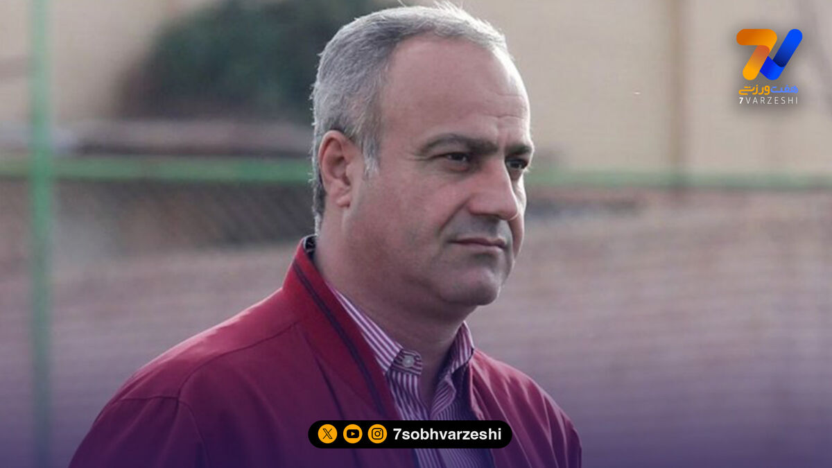 خبیری: تا وقتی من مدیرعاملم، رحمتی سرمربی خیبر است!