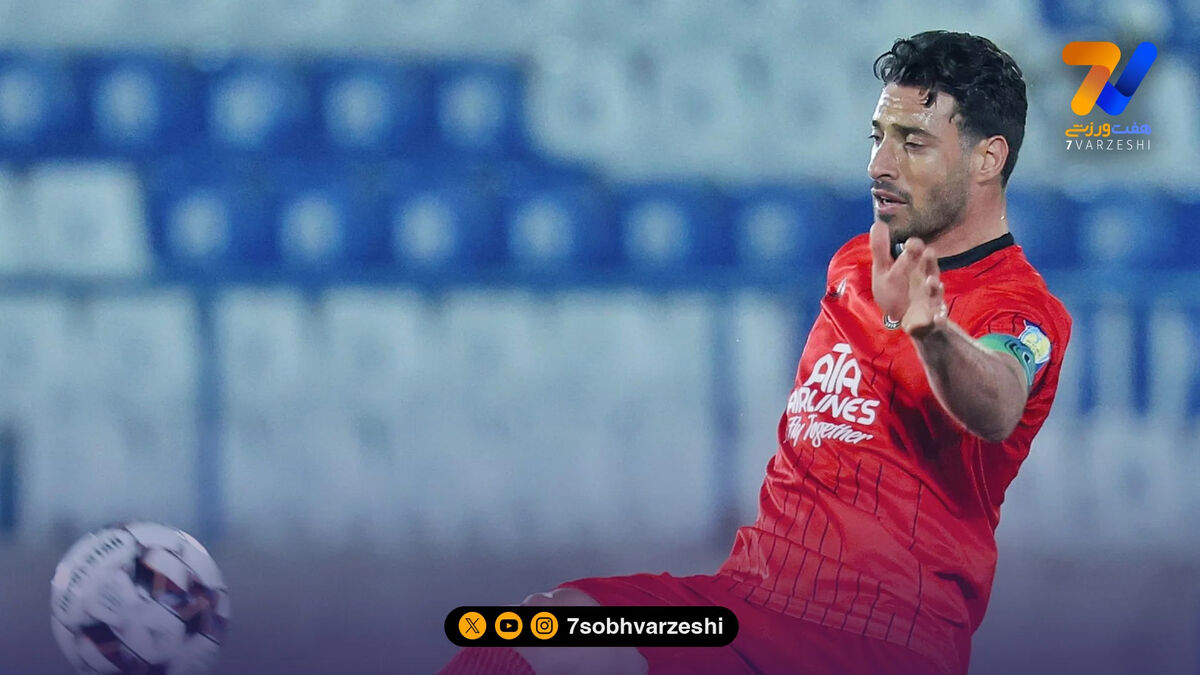 پاسخ شجاع خلیل زاده به شیطنت خبرنگار انزلی چی؛ کشاله ام را به تو نشان دادم!