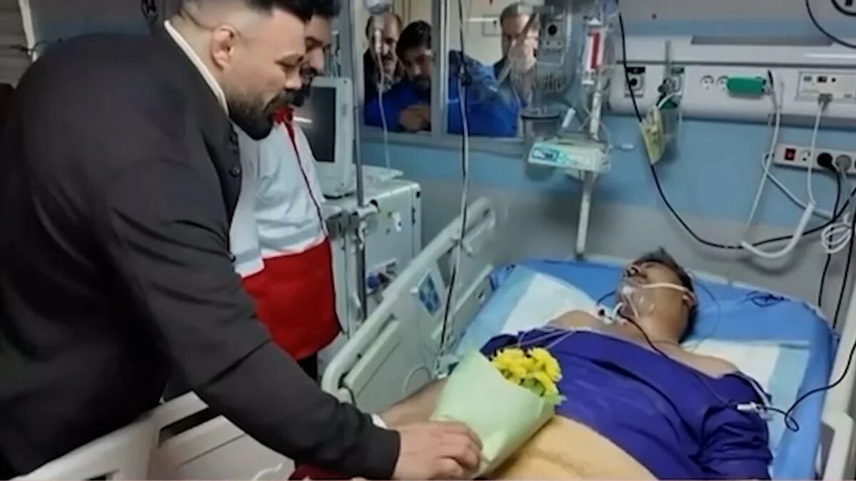 ورزشکاران دوشادوش مردم در دفاع از خاک ایران