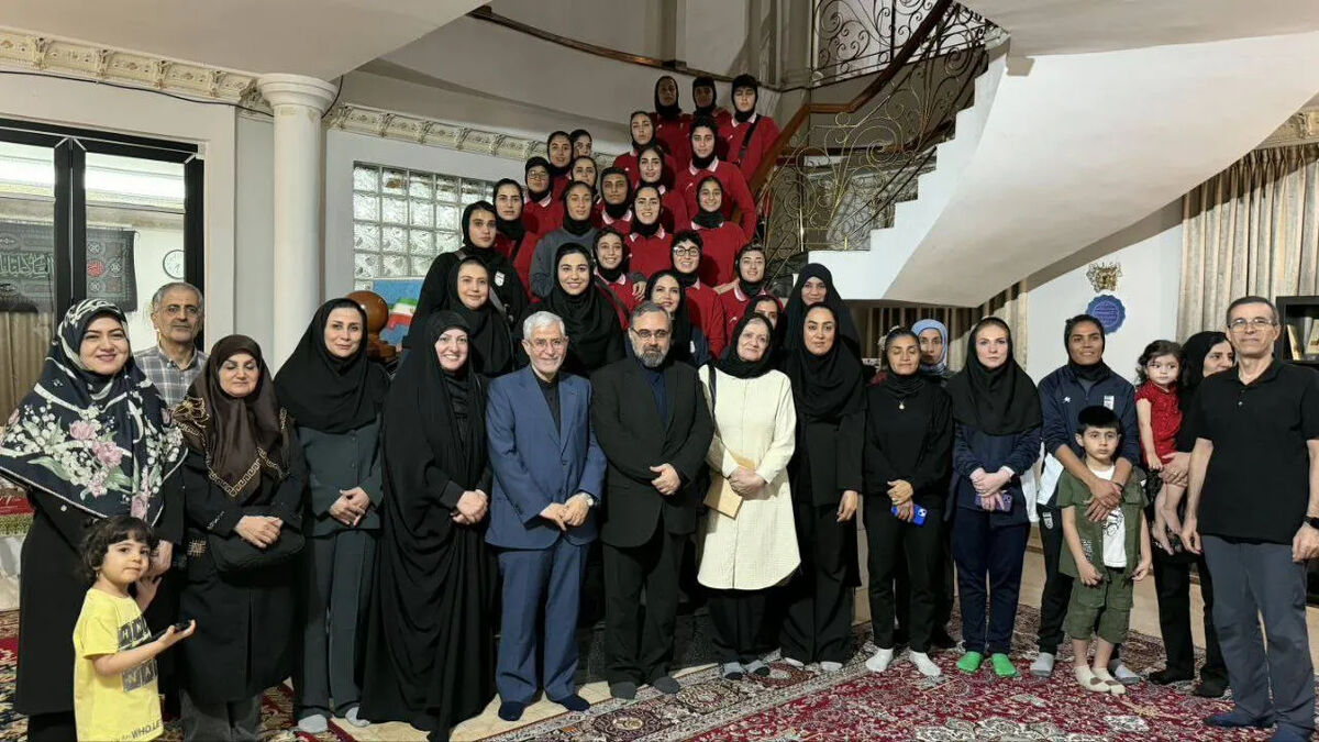 دیدار سفیر ایران در مالزی با ملی‌پوشان