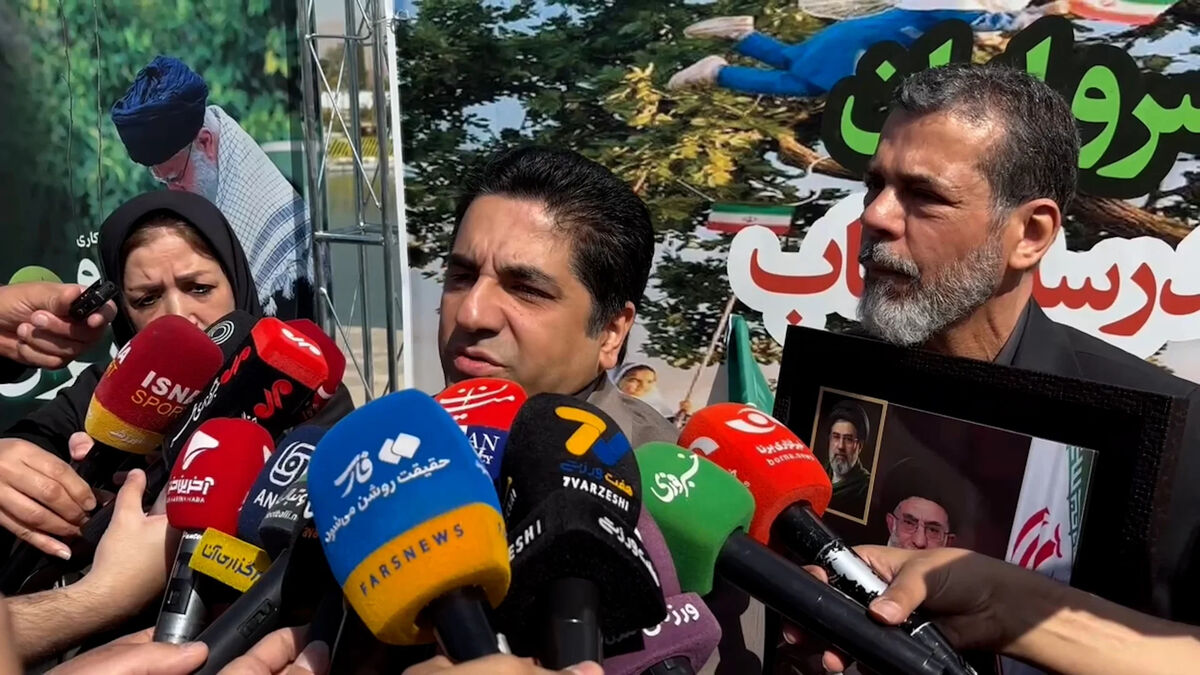 ثابت قدم: اقدامات لازم برای بازسازی چمن آزادی انجام شده است