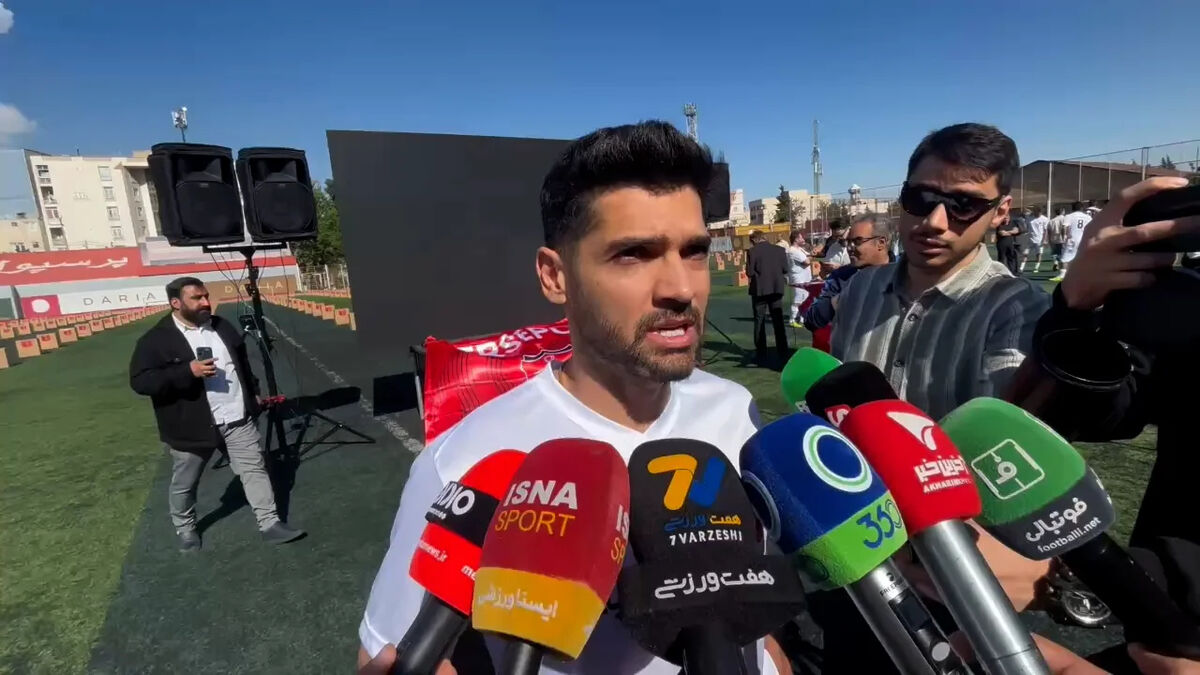 مهدی پور: پوشیدن پیراهن پرسپولیس در چنین پویشی ایراد ندارد
