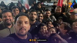 گزارش تصویری| قهرمانان کشتی کنار مردم، پای کار ایران