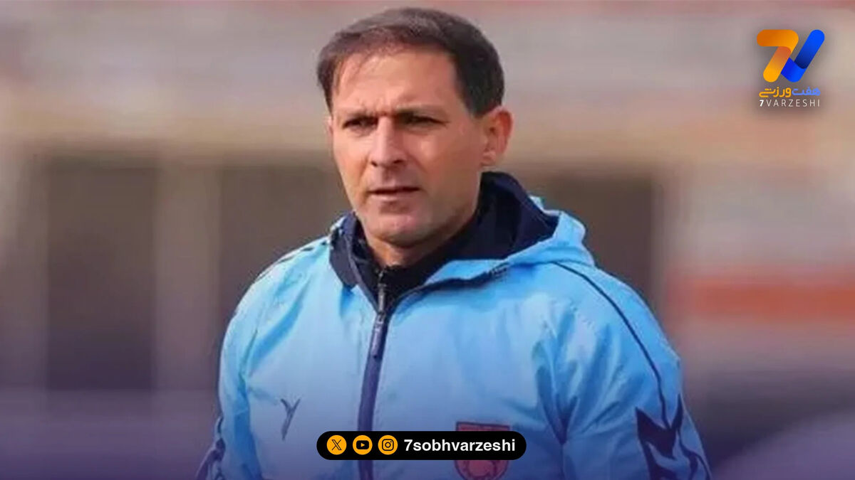 احمدی: اگر شرایط طبیعی بود، تیم ملی راحت صعود می‌کرد