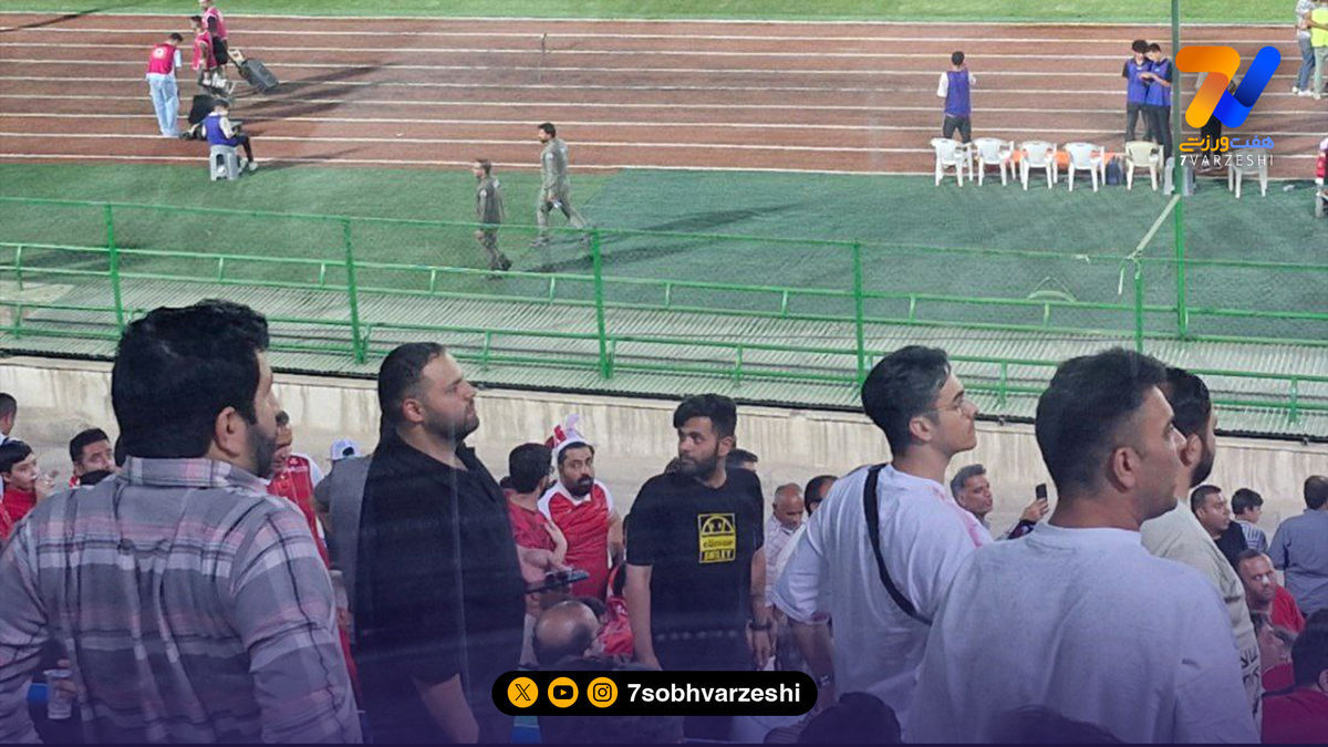 شعار هواداران پرسپولیس علیه درویش؛ حیا کن رها کن شروع شد!