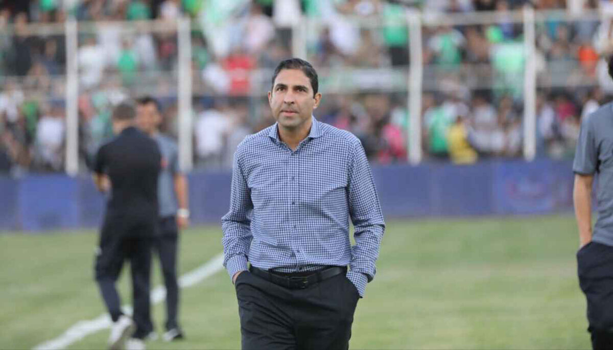 وحید هاشمیان: هر بازیکن و مربی قبل آمدن به پرسپولیس جایگاه این تیم را می‌داند