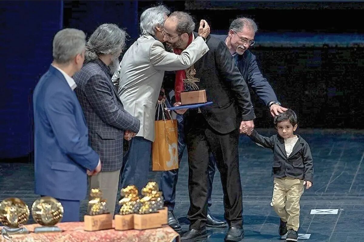 میدان برای کنسرت و آلبوم  باز می‌شود؟
