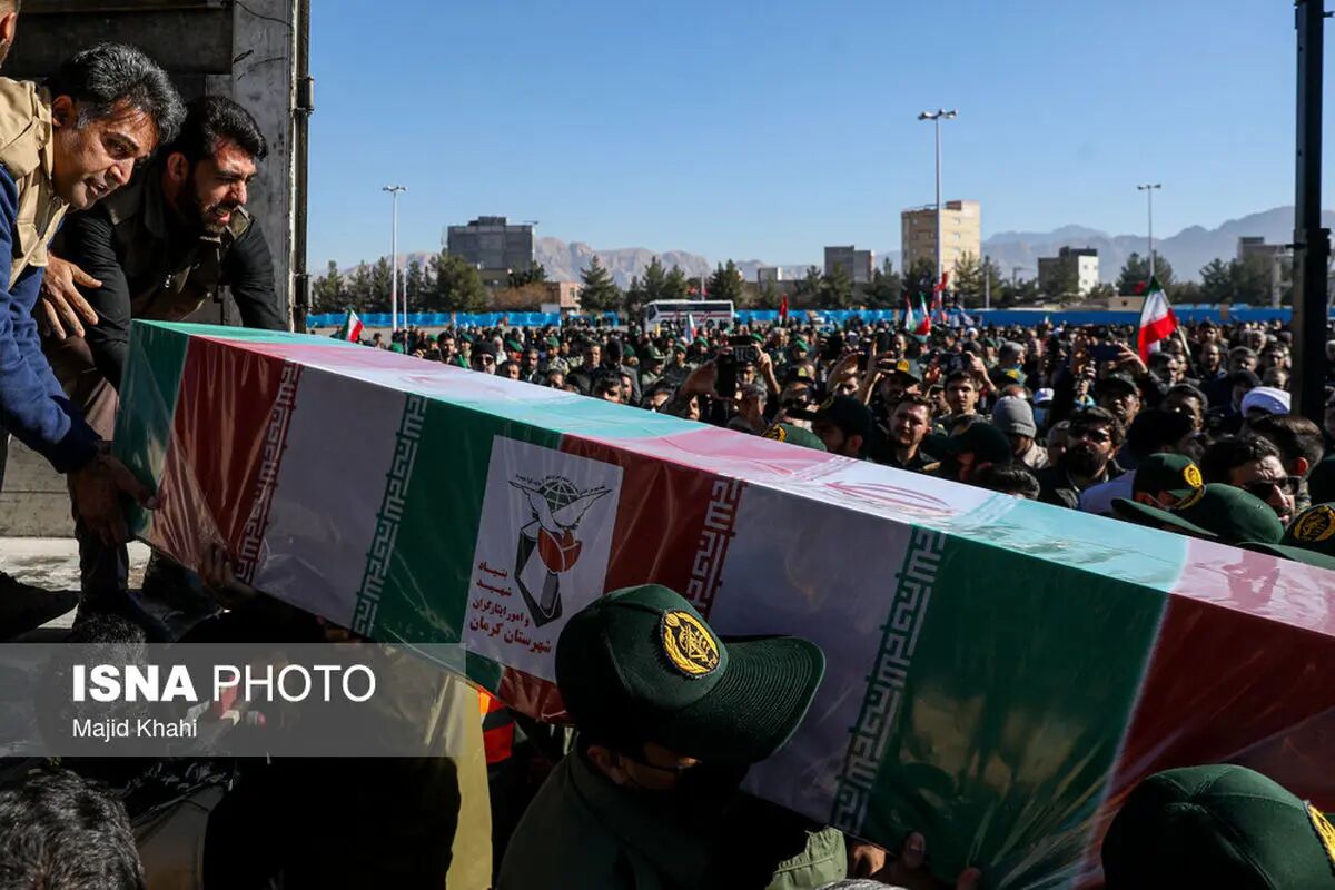 گزارش تصویری از مراسم تشییع شهدای انفجار تروریستی کرمان