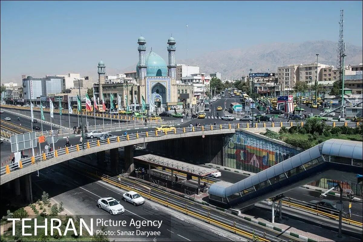 در انتظار رقیب سوم