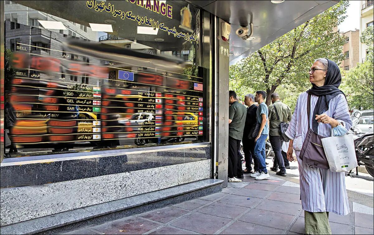پیش‌بینی عجیب نماینده مجلس از قیمت دلار