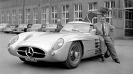قیمت نجومی ‌مرسدس بنز SLR Uhlenhaut Coupe ۳۰۰