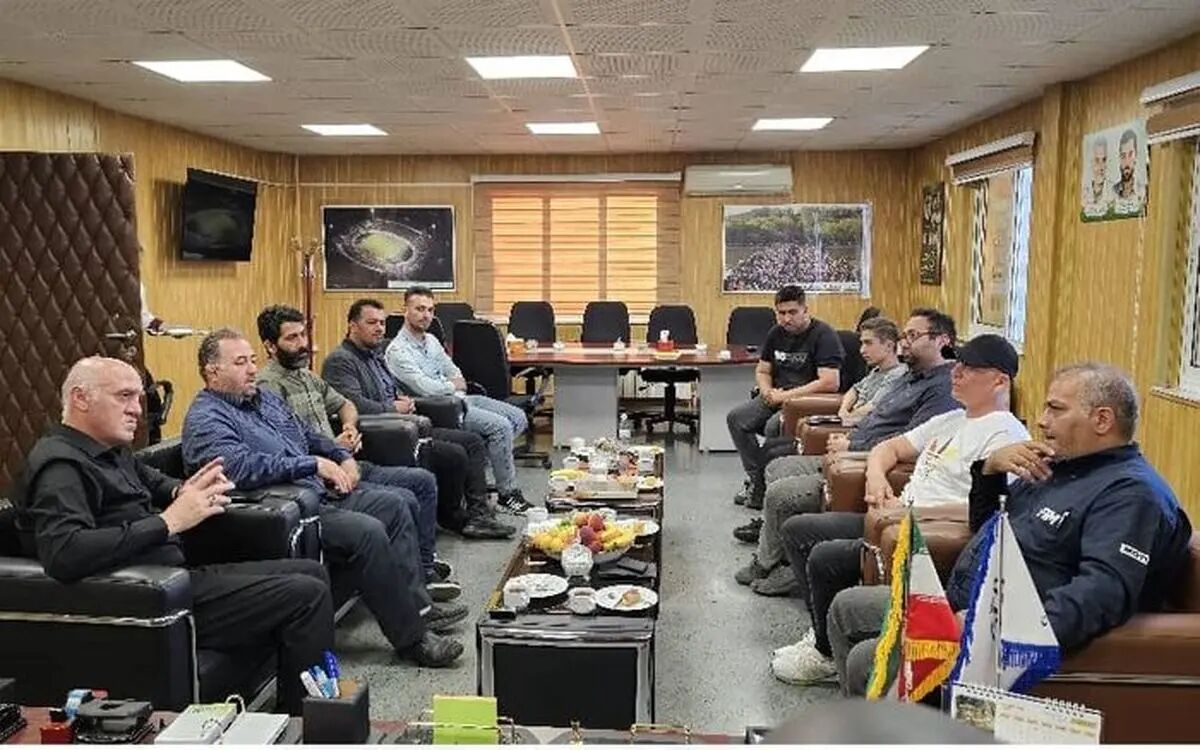 از موتورسواران امداد سانحه بالگرد رئیس جمهوری تقدیر شد