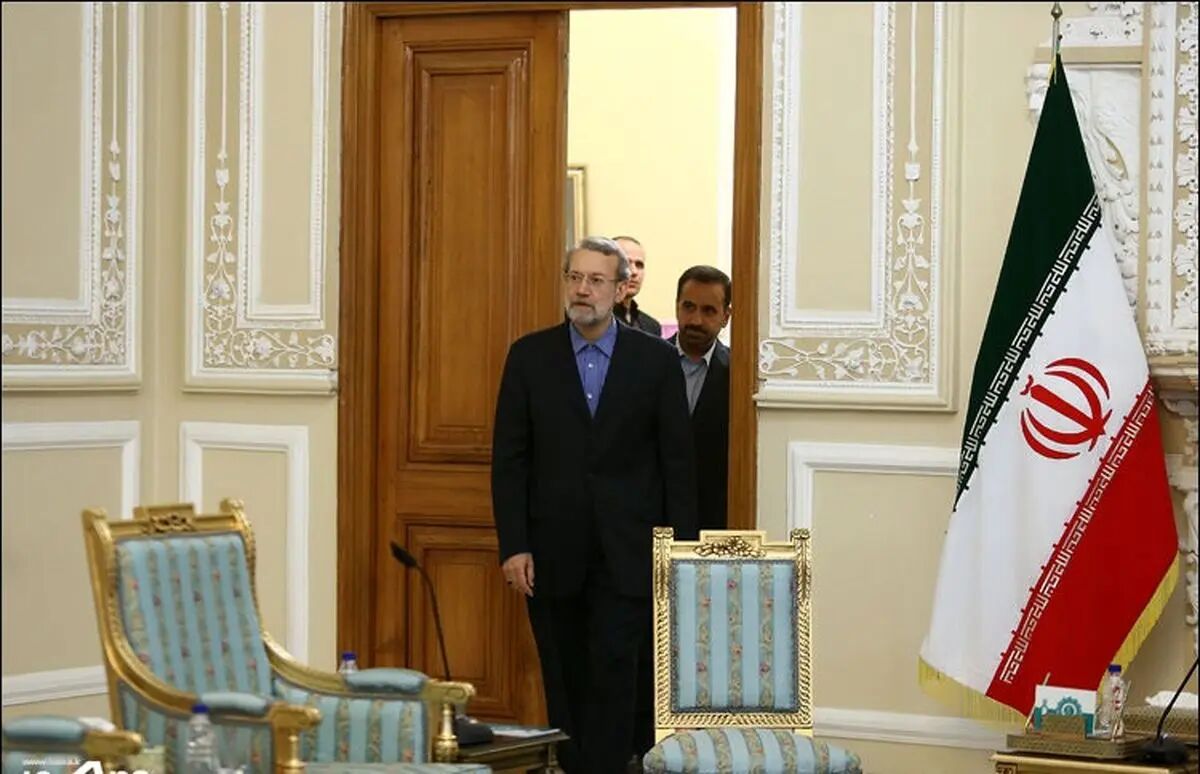گمانه‌زنی درباره دلایل رد صلاحیت علی لاریجانی