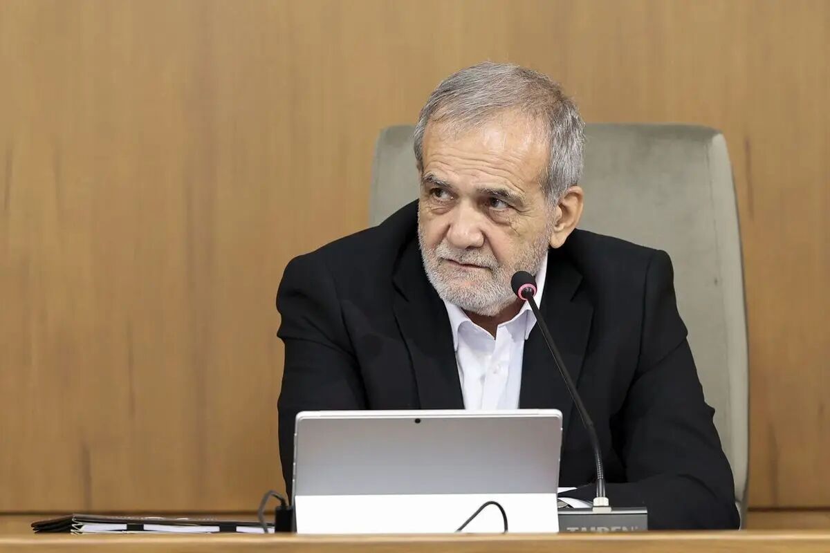 چرخش کامل کیهان درباره استعفای پزشکیان