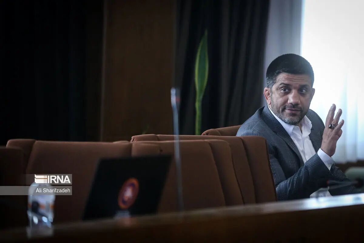 برخورد عجیب علیرضا دبیر با ستاره لیگ برتر کشتی