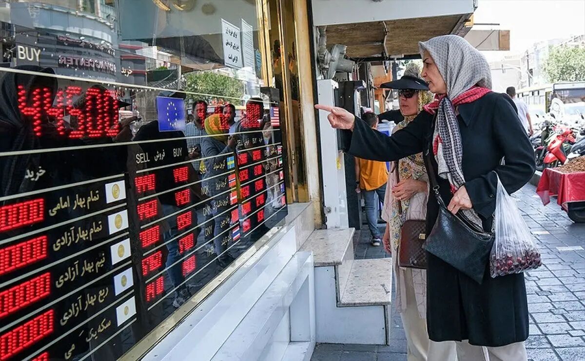 قیمت جدید ارز توافقی؛ دلار کاهشی شد