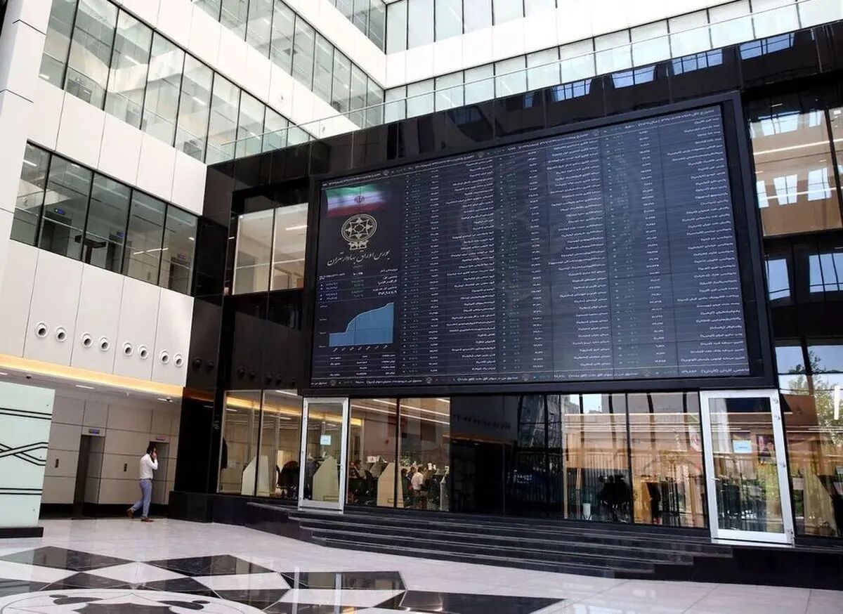 پیش‌بینی بورس ۱۵ اسفند ۱۴۰۳؛ تاثیر اونس طلا بر بازار سهام