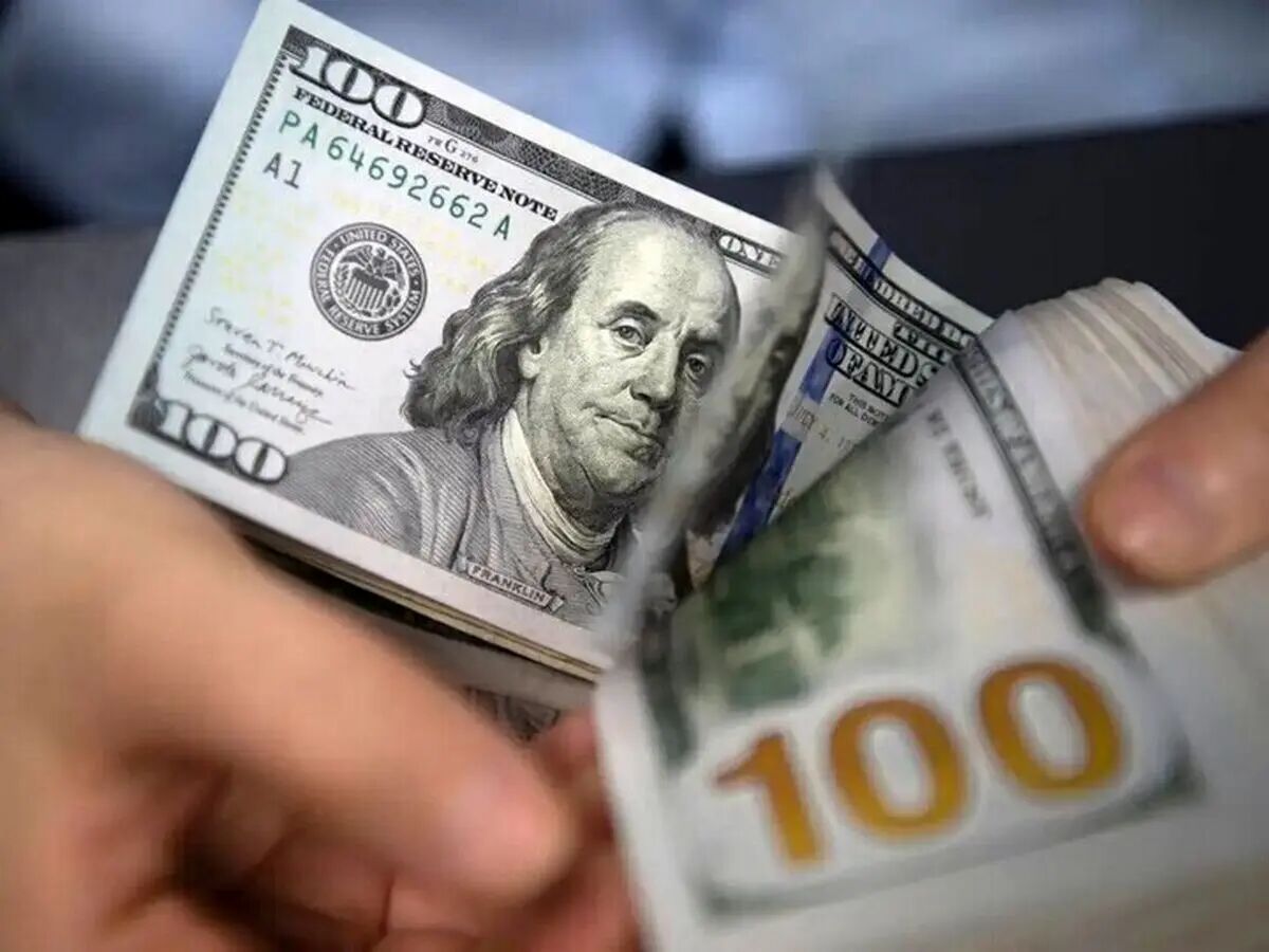 پیش بینی قیمت دلار فردا 1 اردیبهشت 1404