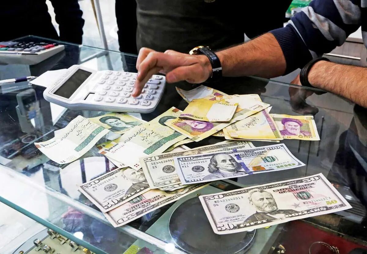 قیمت دلار سه‌شنبه ۲ اردیبهشت ۱۴۰۴
