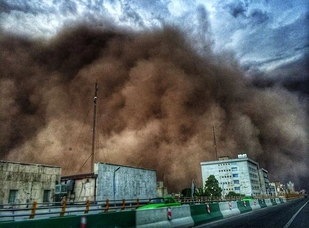 جزئیات جدید از طوفان تندری تهران؛ سرعت لحظه‌ای تا ۱۲۰ کیلومتر