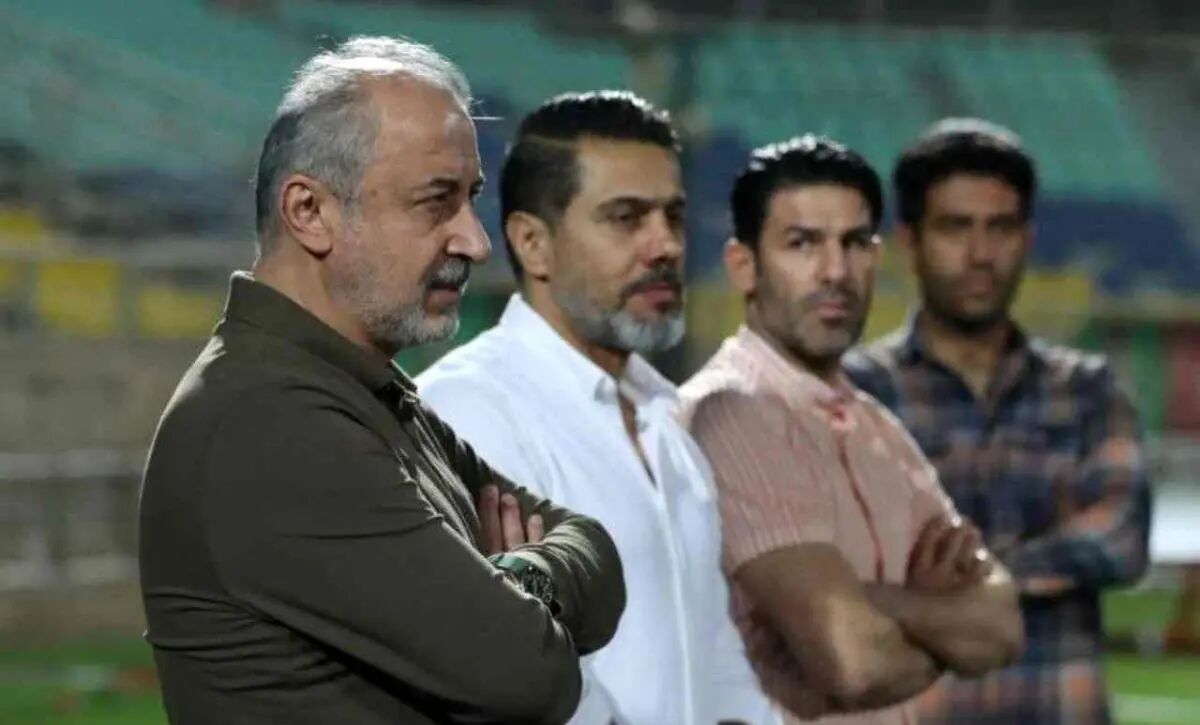 رسمی؛ رضا درویش در پرسپولیس ماندنی شد